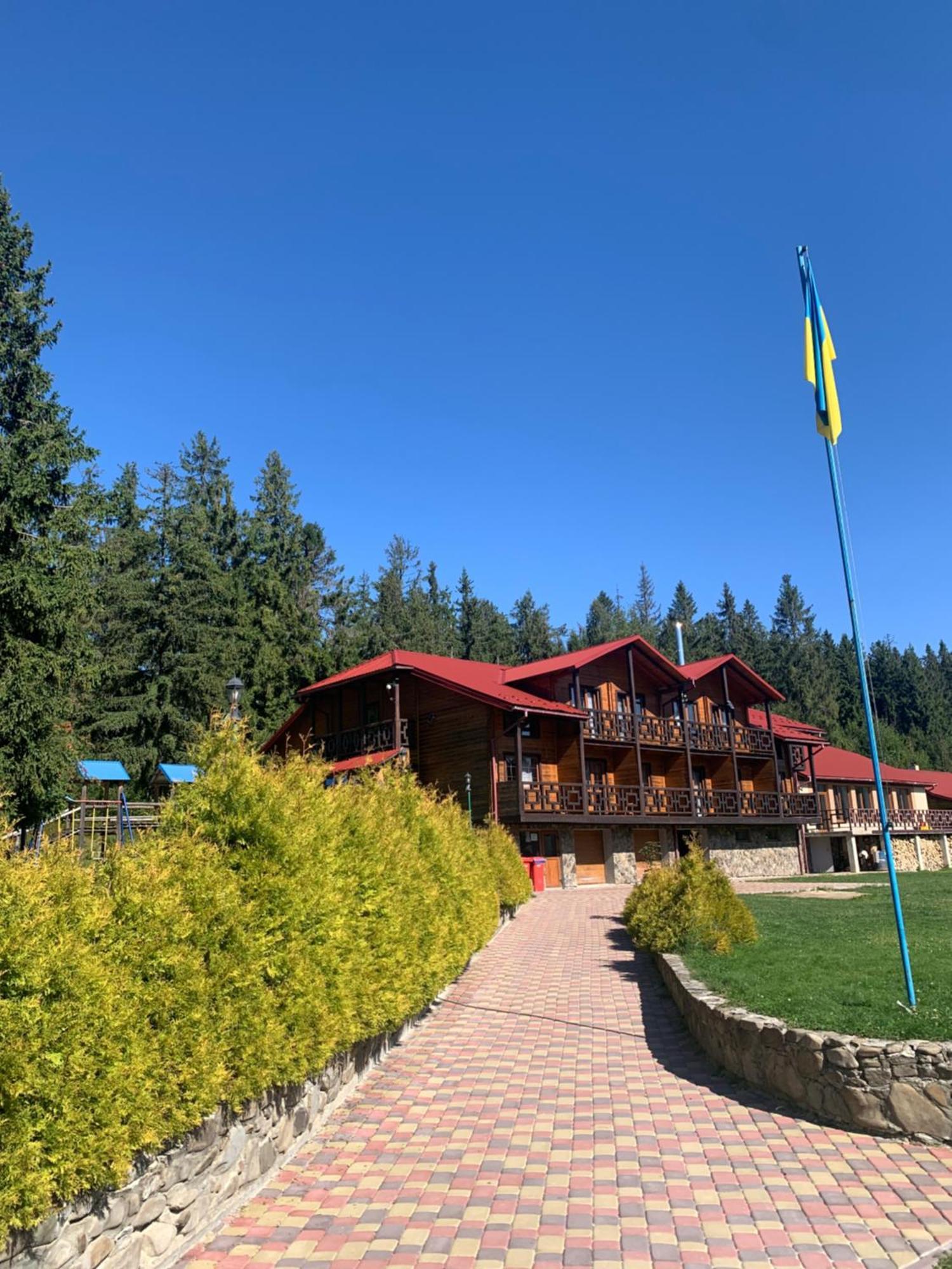 Baza Vidpochynku Ilz Villa Slavsko Exterior foto